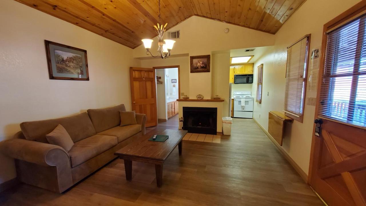 Kernville Inn Экстерьер фото