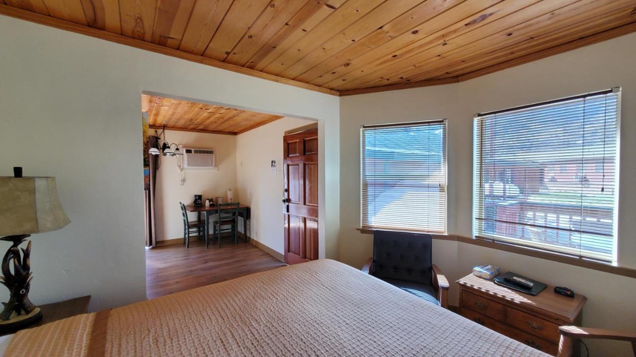 Kernville Inn Экстерьер фото
