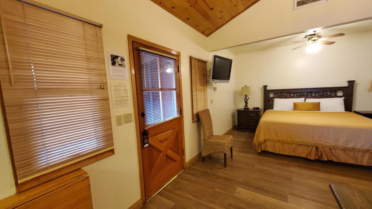 Kernville Inn Экстерьер фото